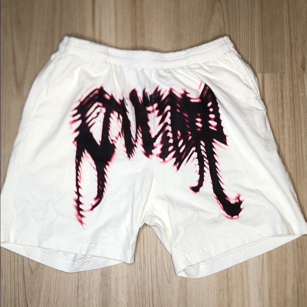Revenge Windows White Red Mens Authentic Streetwear Shorts - Size Large
